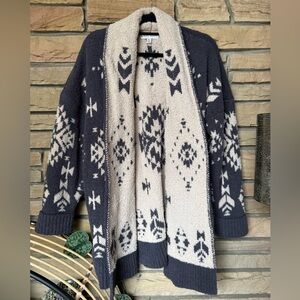 Knox Rose Gray and Cream Oversized cardigan